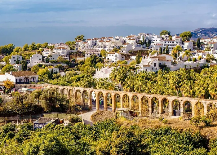 Estudio Velero En El Centro De Nerja - South Costa